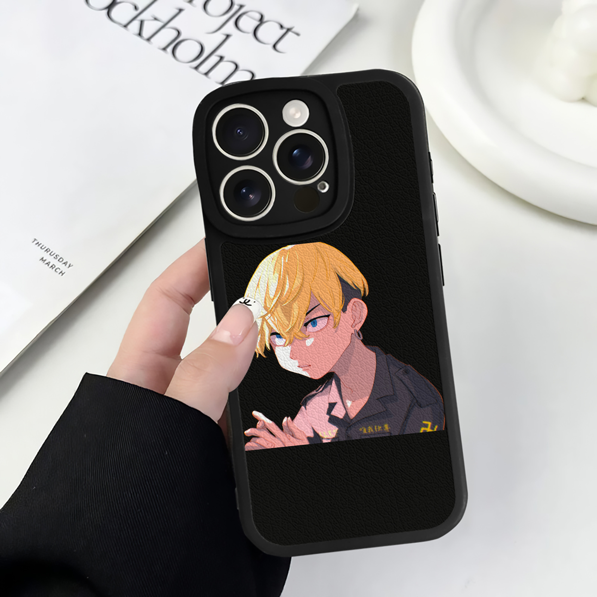 （画像用） 東京リベンジャーズ Tokyo Revengers 【iPhone 16シリーズ対応】シリコンスマホケース（レザー調） 材質：シリコン
